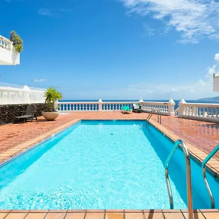 Apartament 2 Bedrooms With Shared Pool Terrace And Wifi At Puerto De La Cruz 1 Km Away From The Beach Puerto de la Cruz (Tenerife)