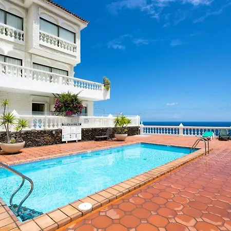2 Bedrooms With Shared Pool Terrace And Wifi At Puerto De La Cruz 1 Km Away From The Beach * Puerto de la Cruz (Tenerife)