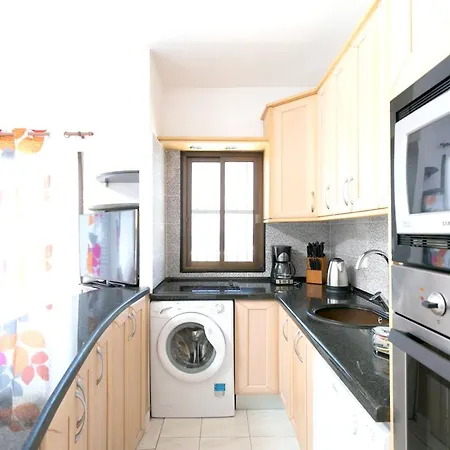 2 Bedrooms With Shared Pool Terrace And Wifi At Puerto De La Cruz 1 Km Away From The Beach Puerto de la Cruz (Tenerife)