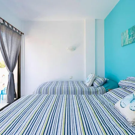 2 Bedrooms With Shared Pool Terrace And Wifi At Puerto De La Cruz 1 Km Away From The Beach * Puerto de la Cruz (Tenerife)